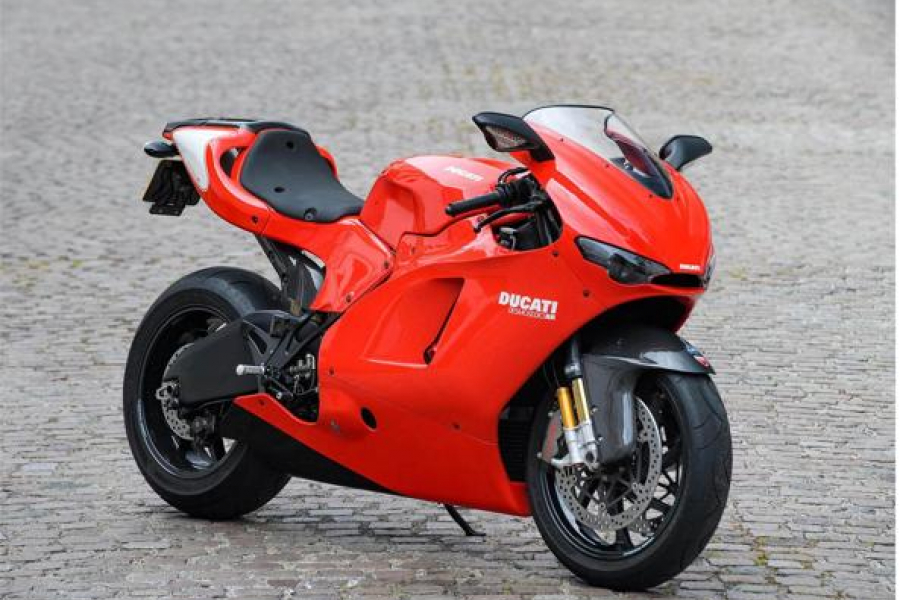 Ducati Desmosedici RR